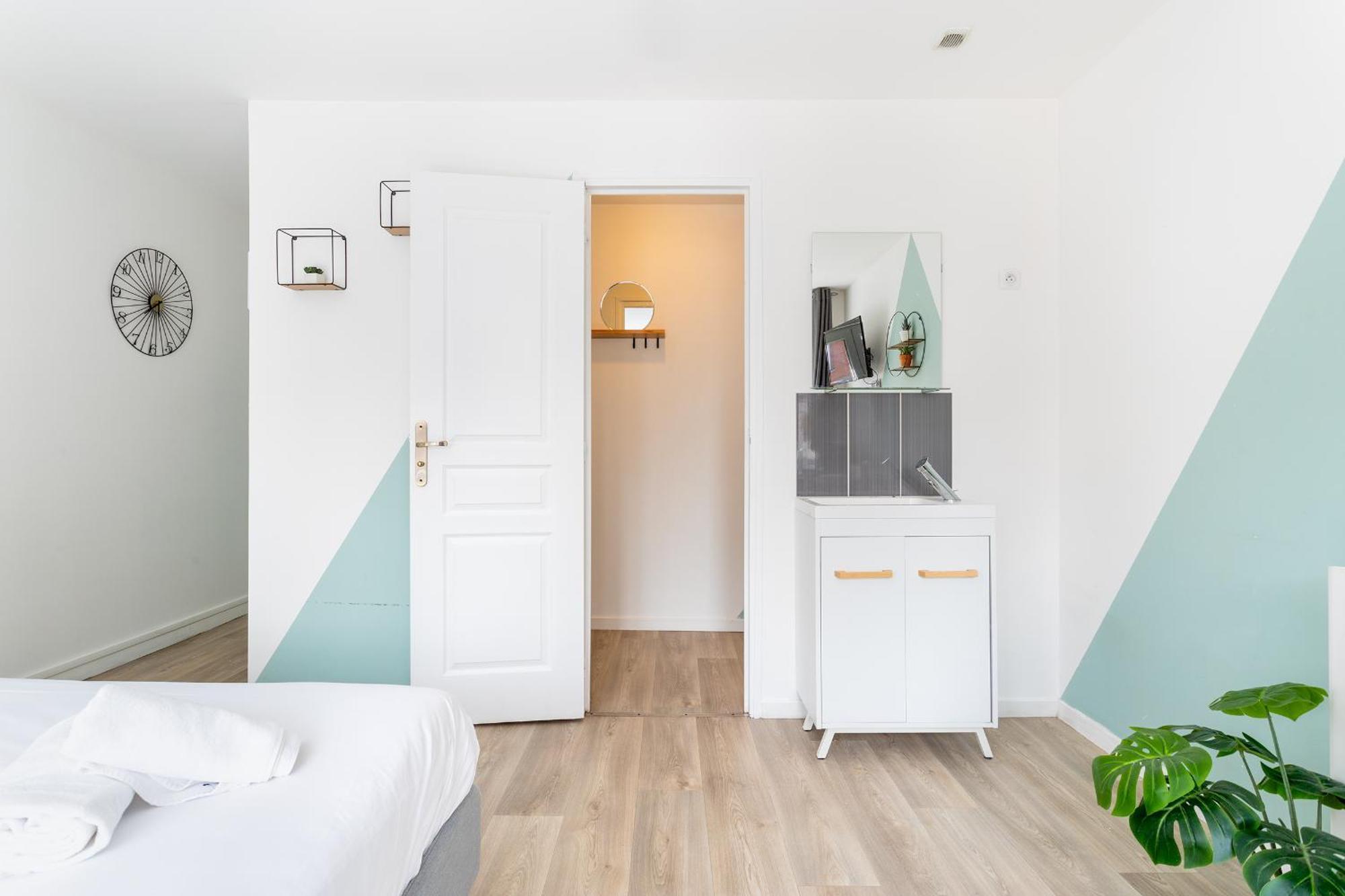 S&K Suite Grande Rue Roubaix - Chambre Spacieuse Et Sdb Privee - Netflix Et Cuisine Экстерьер фото