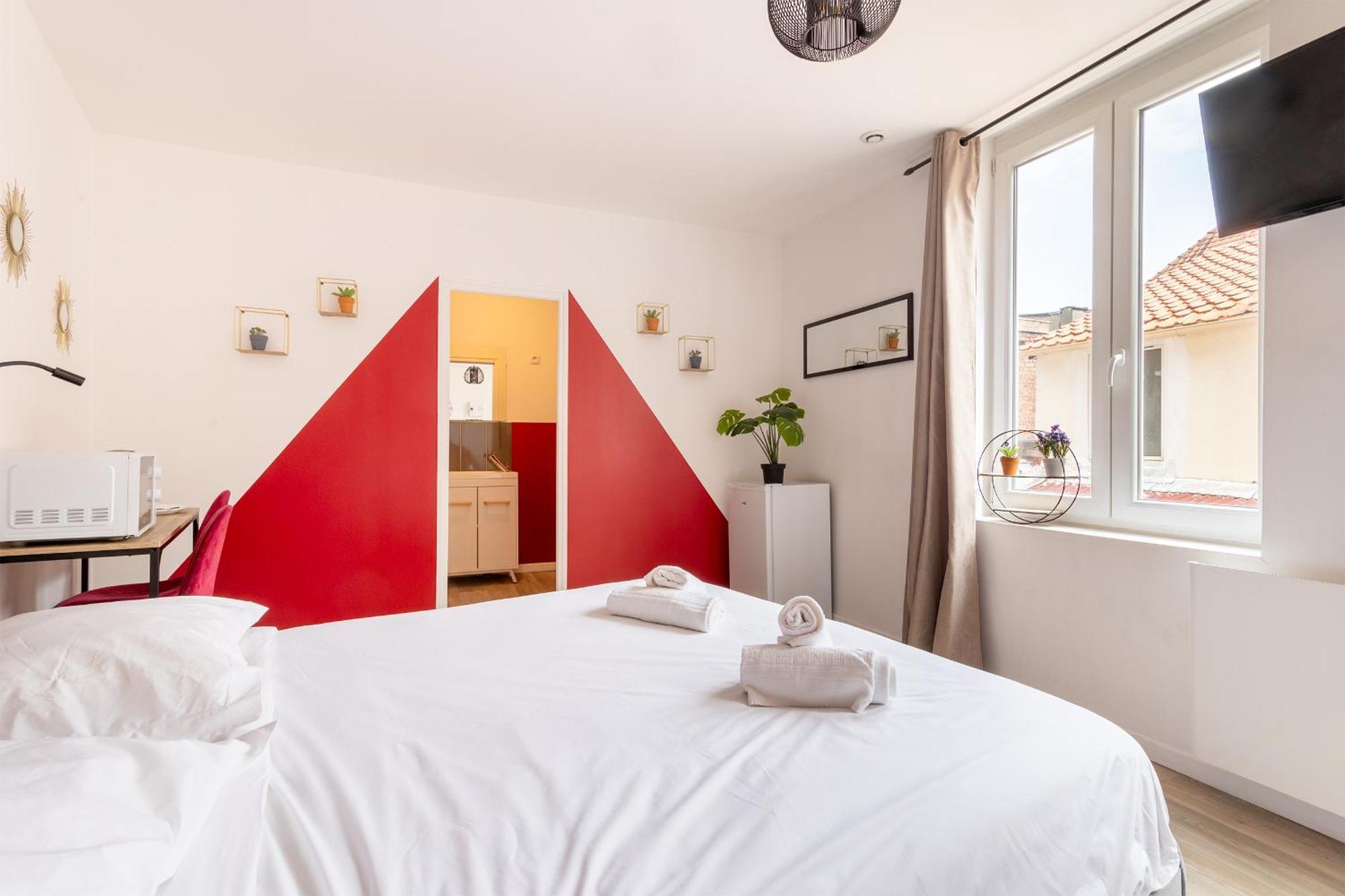 S&K Suite Grande Rue Roubaix - Chambre Spacieuse Et Sdb Privee - Netflix Et Cuisine Экстерьер фото