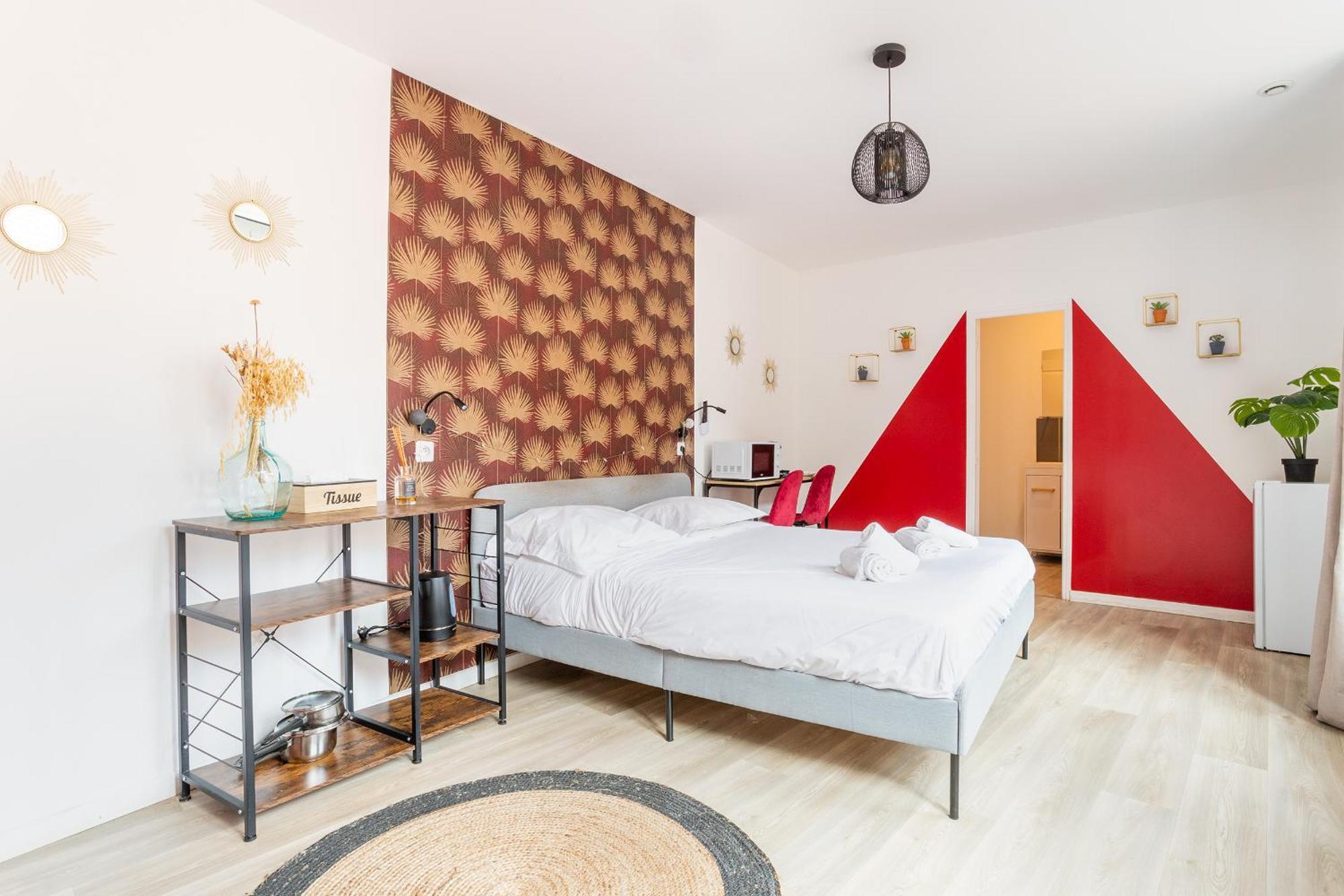S&K Suite Grande Rue Roubaix - Chambre Spacieuse Et Sdb Privee - Netflix Et Cuisine Экстерьер фото
